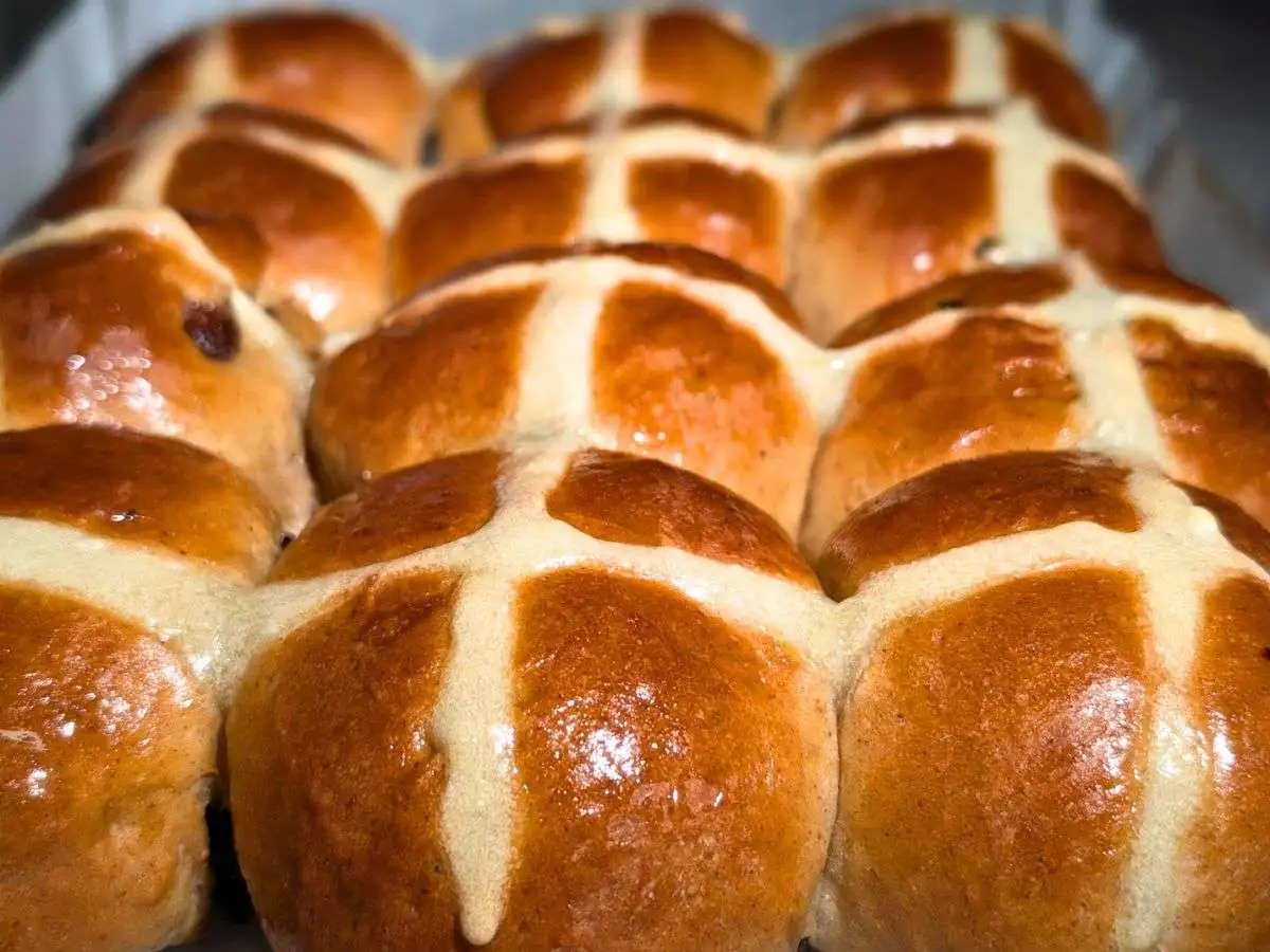 Hot Cross Buns